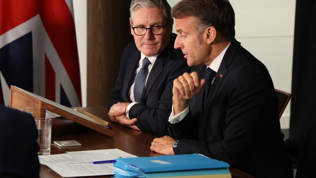 Les migrants qui arrivent par "petits bateaux" au Royaume-Uni "seront renvoyés en France" dans le cadre d'un échange